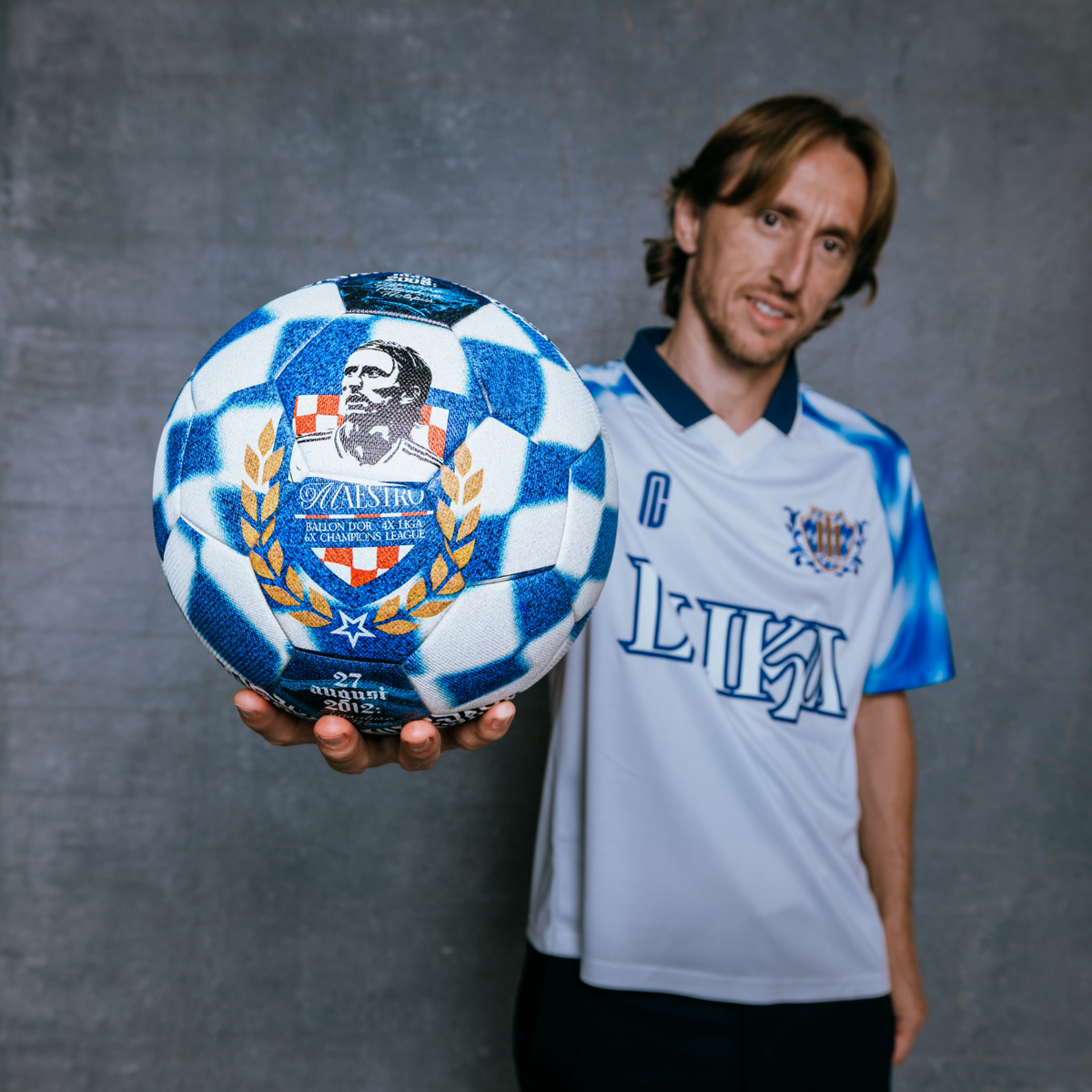 Modric_Packshot_1.png?crop=